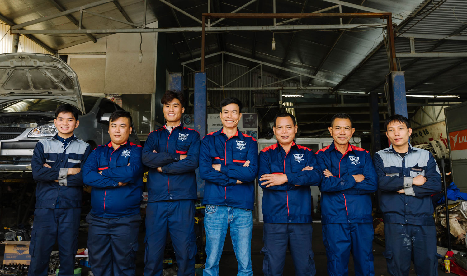 Đội ngũ gara Cứu hộ Đăng Tuấn